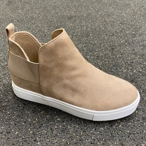 LAST PAIR Casual Nights Wedge Sneaker-Light Taupe - Picture 2 of 2